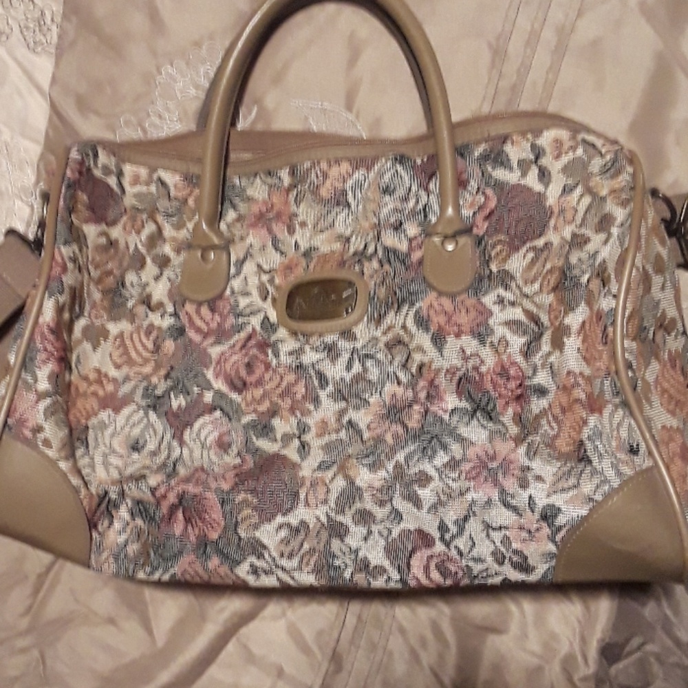 Jordache tote